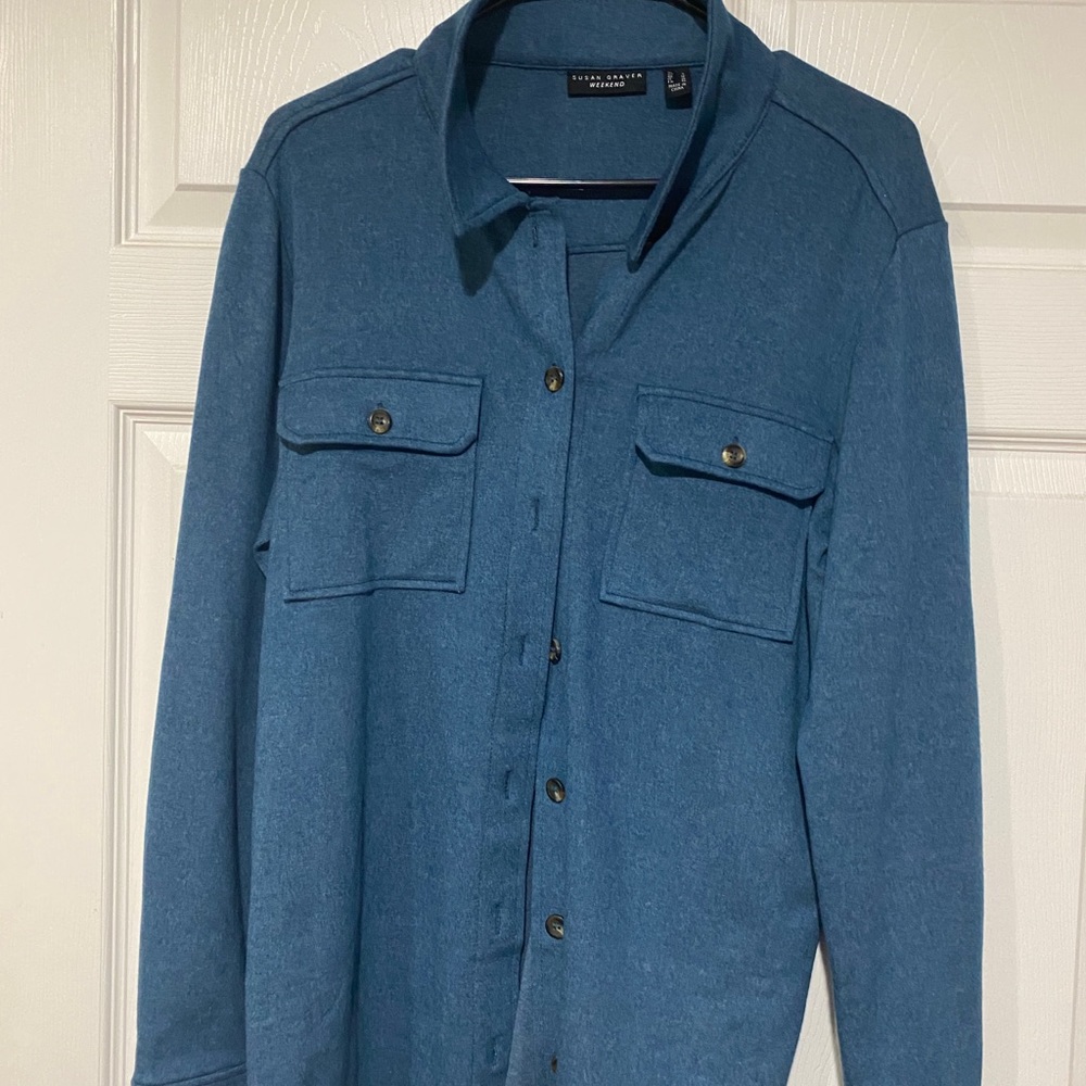 Small Susan Graver button down weekend essentials shirt